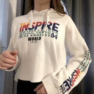 Forever 21 white slightly cropped hoodie.